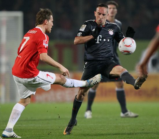 考虑到此项 考虑到此项