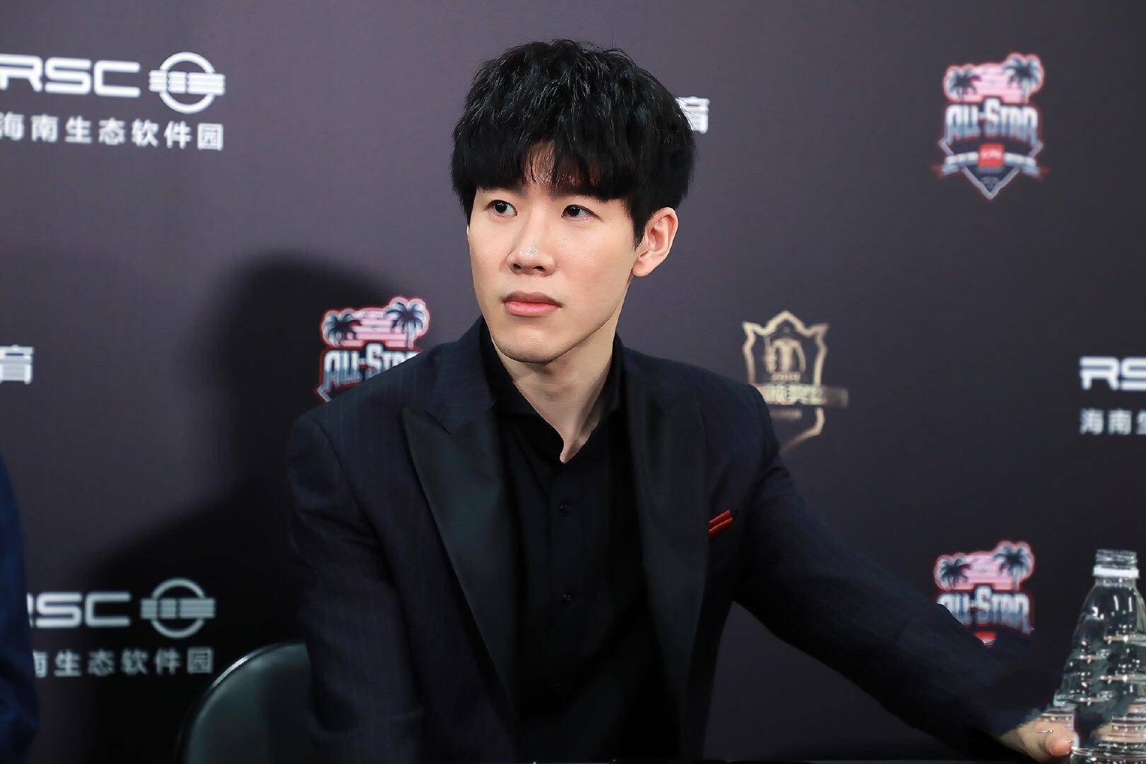 仅在场上激 仅在场上激