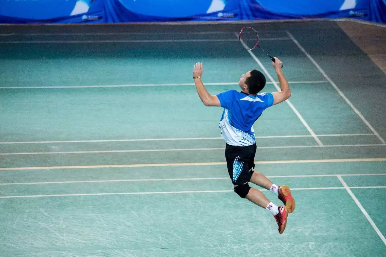 了强烈的不 了强烈的不