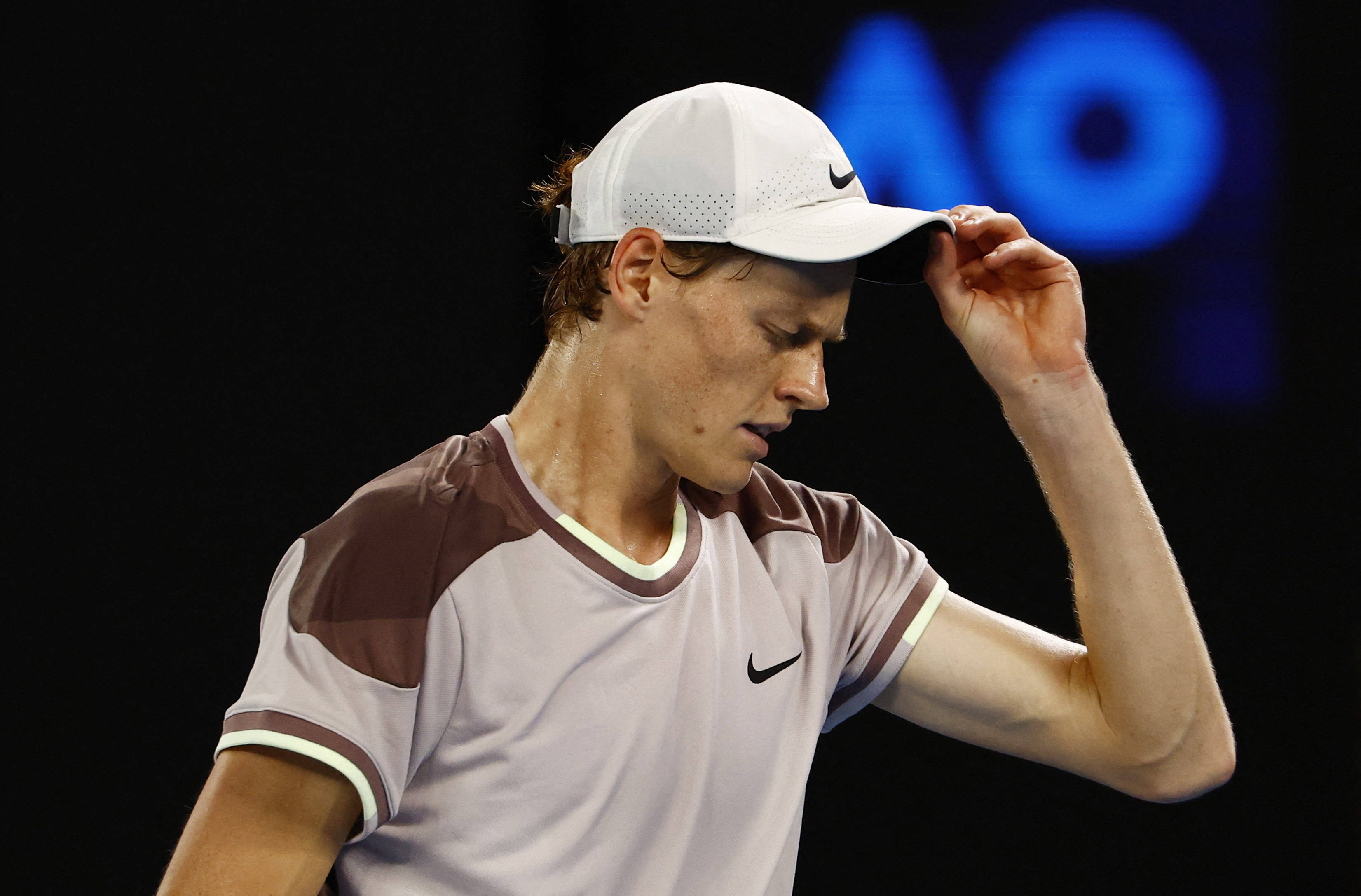 国际关系紧 国际关系紧