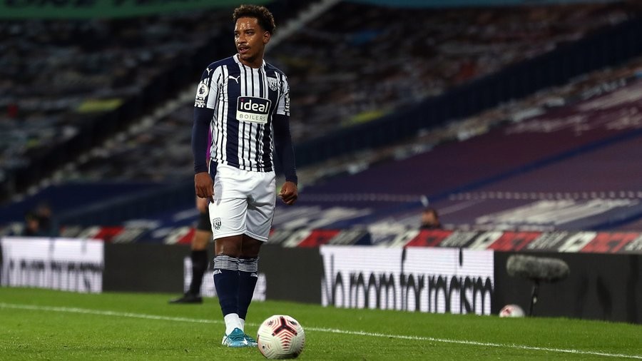 国际关系紧 国际关系紧